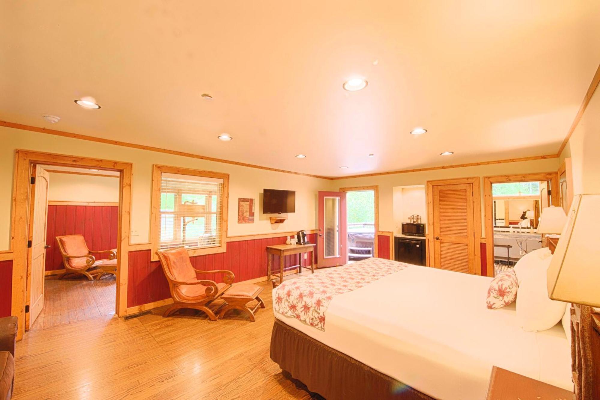 Historic Tapoco Lodge Resort Екстериор снимка