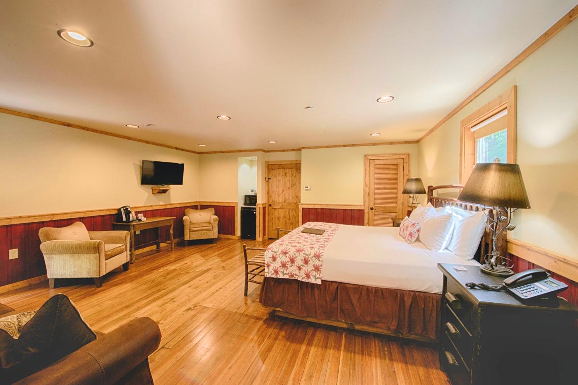 Historic Tapoco Lodge Resort Екстериор снимка