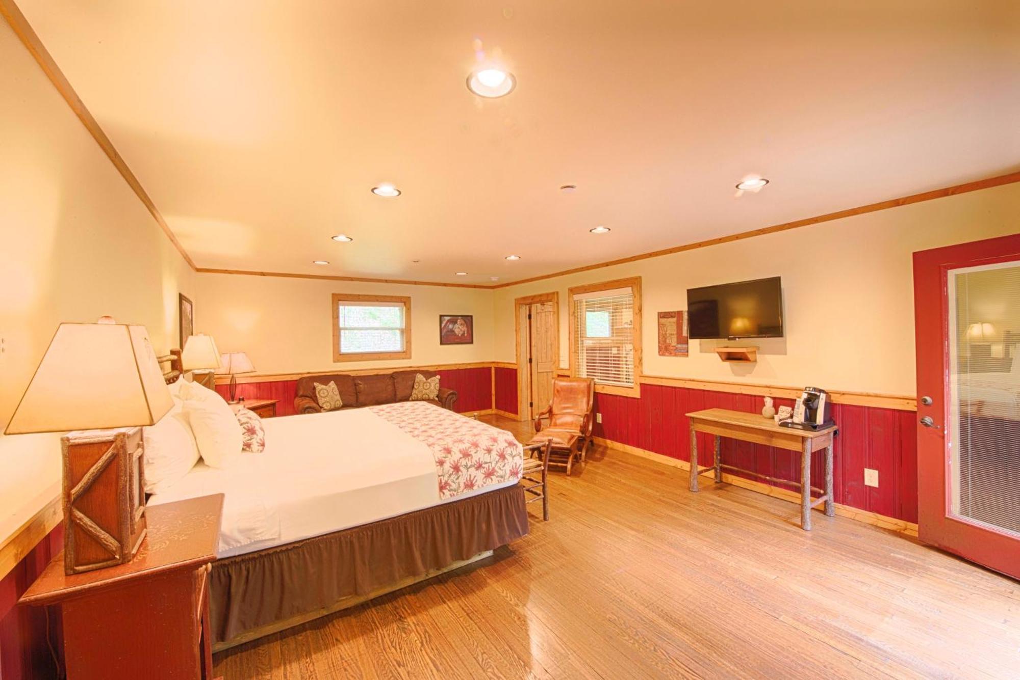 Historic Tapoco Lodge Resort Екстериор снимка