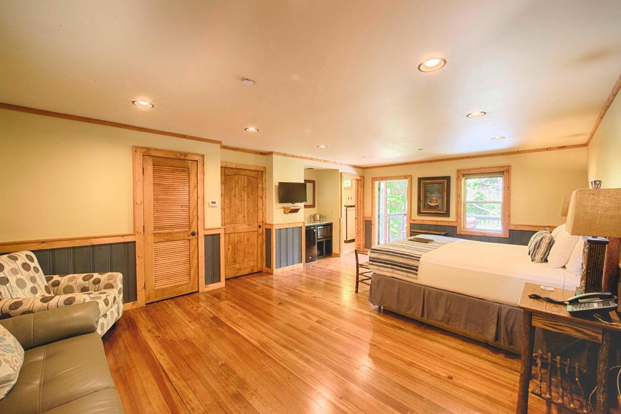 Historic Tapoco Lodge Resort Екстериор снимка