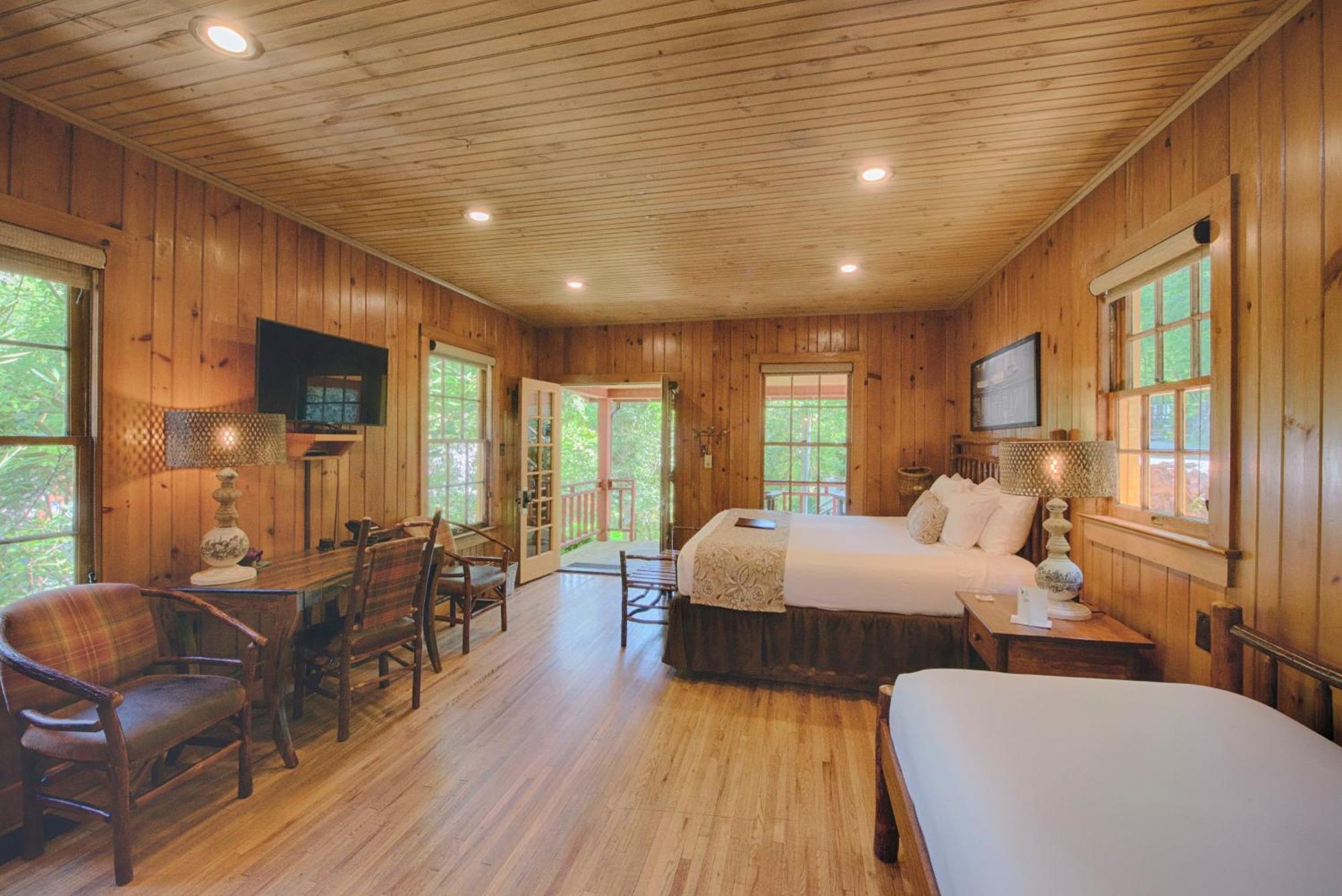 Historic Tapoco Lodge Resort Екстериор снимка